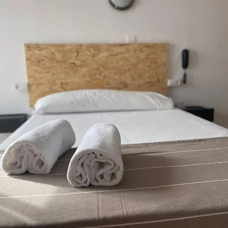 Hotel San Vicente Conil 2*