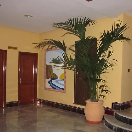 Hotel San Vicente - Centro Playa Conil De La Frontera